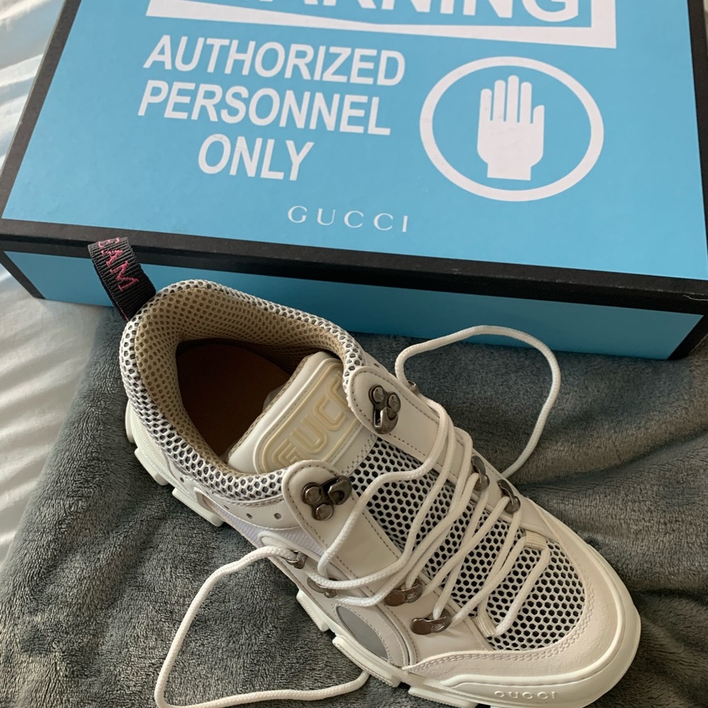 COPY - Gucci Flashtreks Size 38.5
